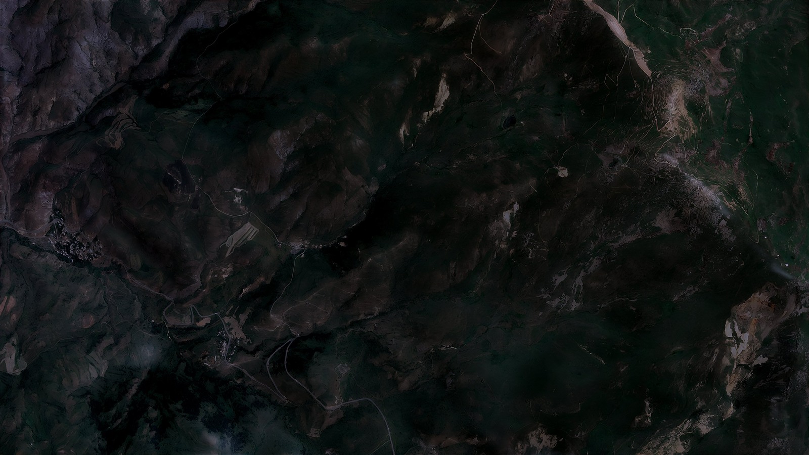 The Mountain's Mouth —satellite view